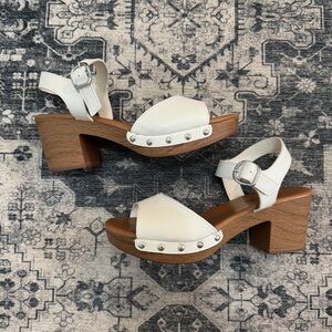 me too White Leather Studded Block Heel Sandals